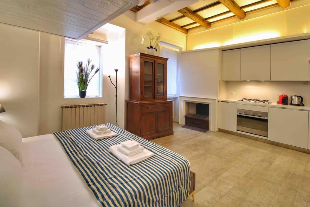 Cozy Studio Flat In Trastevere By Yourhost Rome Exterior photo